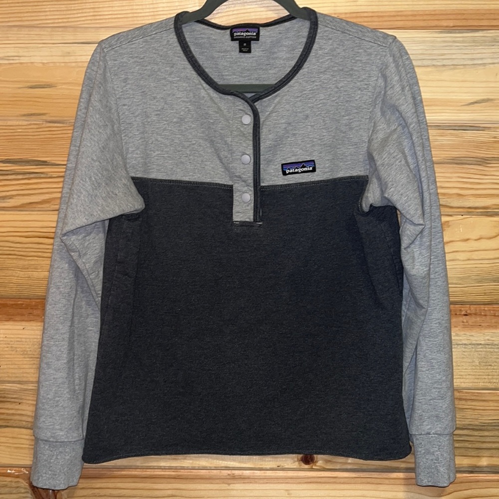 Patagonia long sleeve shirt size M